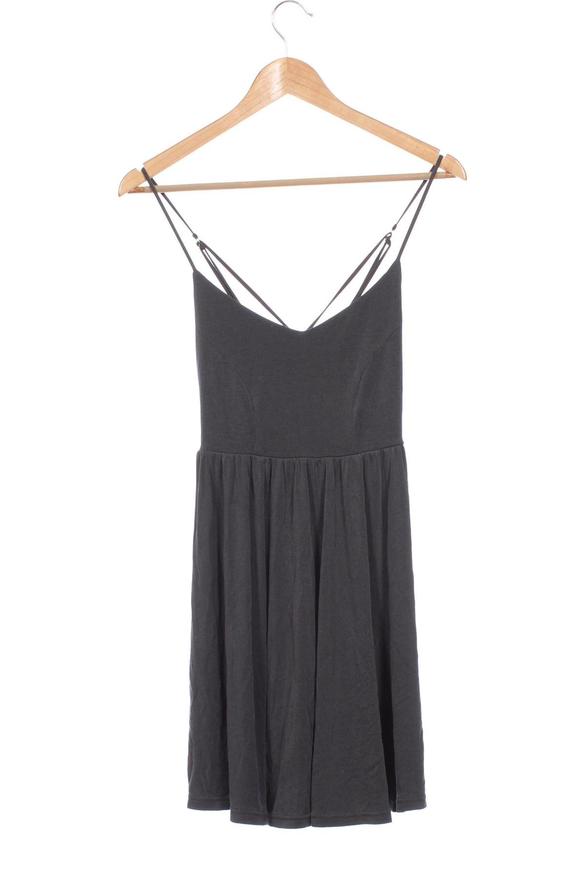 Kleid Review, Größe XS, Farbe Grau, Preis 21,99 €