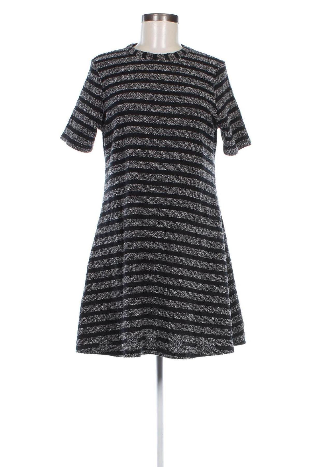 Kleid River Island, Größe M, Farbe Mehrfarbig, Preis 13,99 €