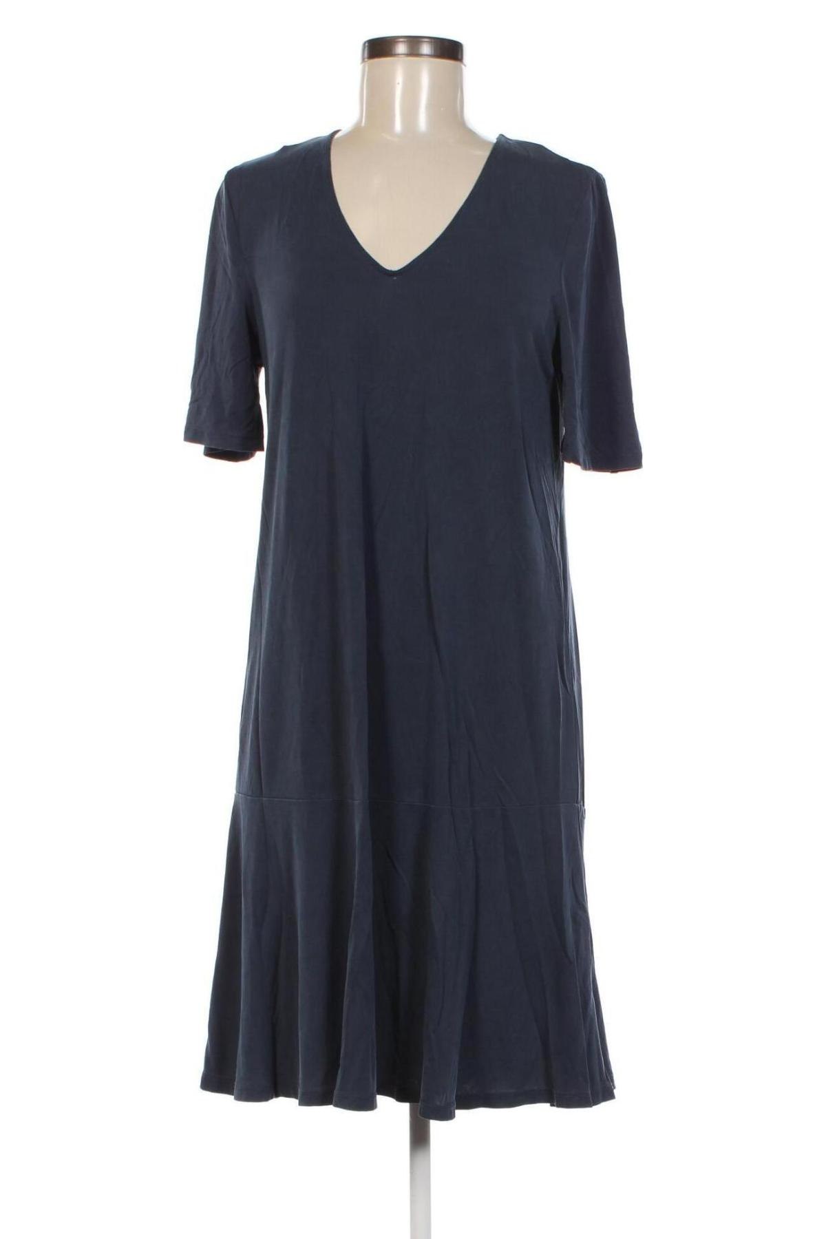 Kleid Selected Femme, Größe M, Farbe Blau, Preis 28,29 €