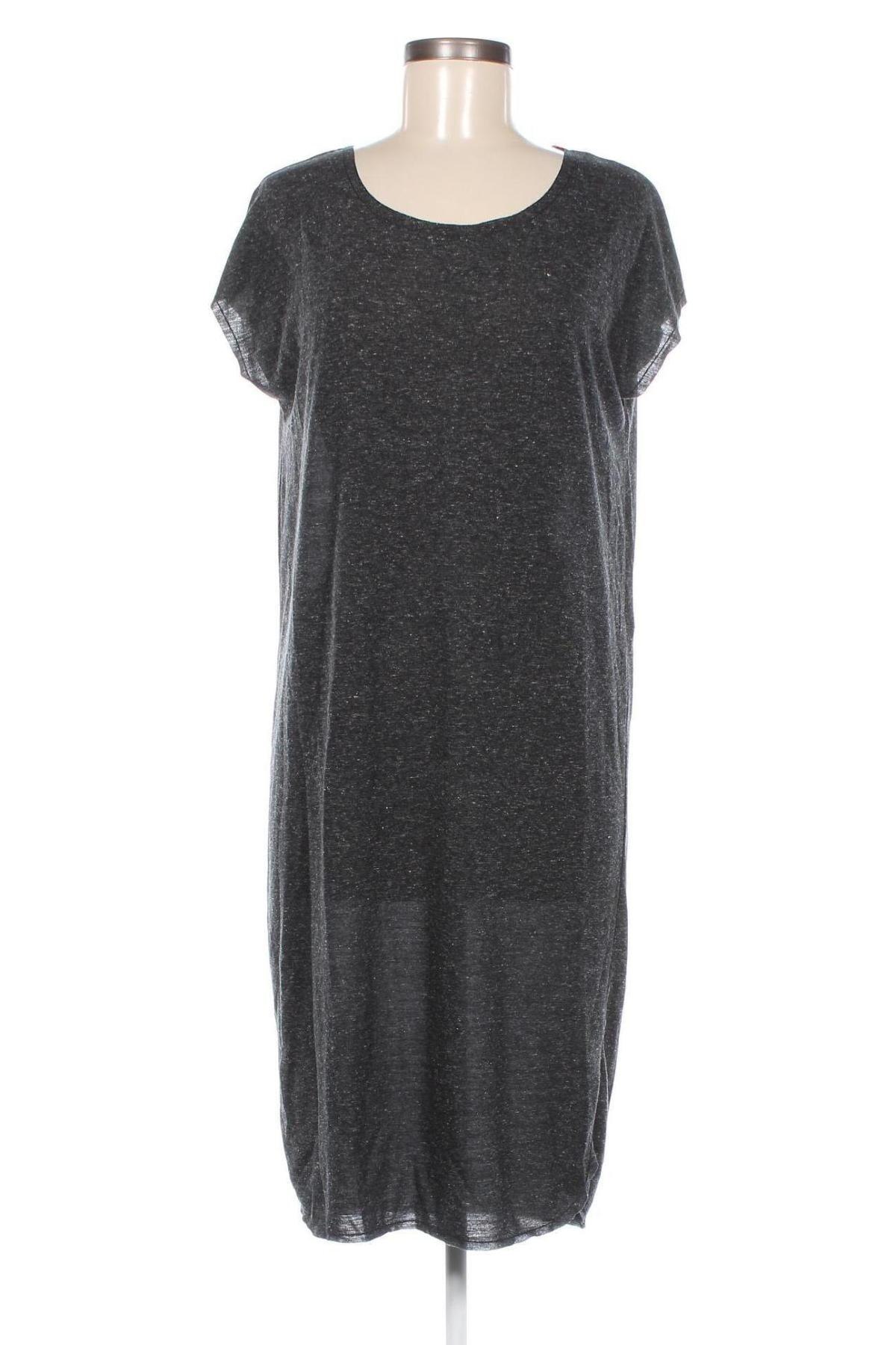 Kleid Selected Femme, Größe M, Farbe Grau, Preis 28,49 €