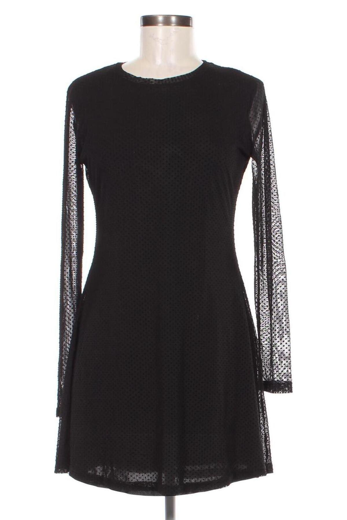 Rochie Stradivarius, Mărime L, Culoare Negru, Preț 43,49 Lei