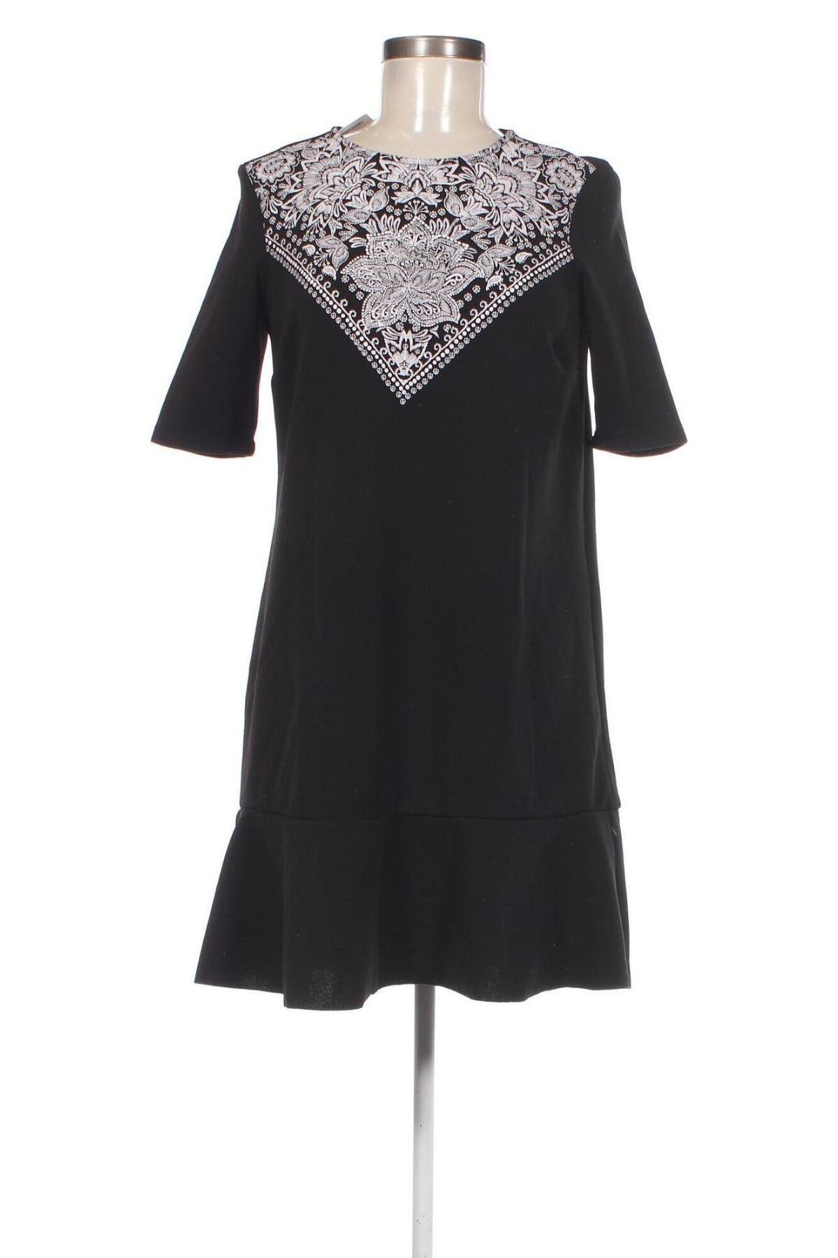 Rochie Stradivarius, Mărime M, Culoare Negru, Preț 52,99 Lei