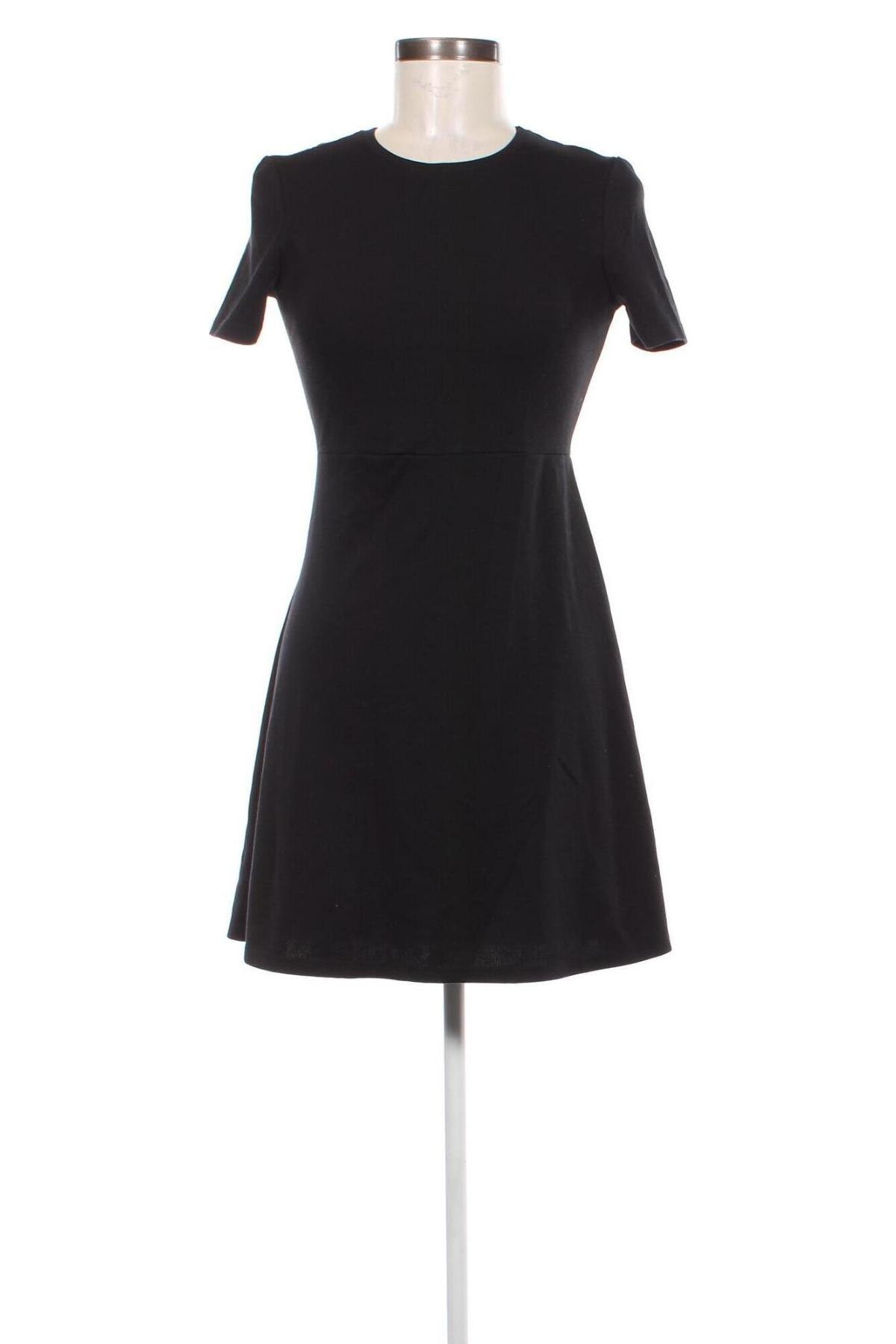 Rochie Zara, Mărime S, Culoare Negru, Preț 35,99 Lei