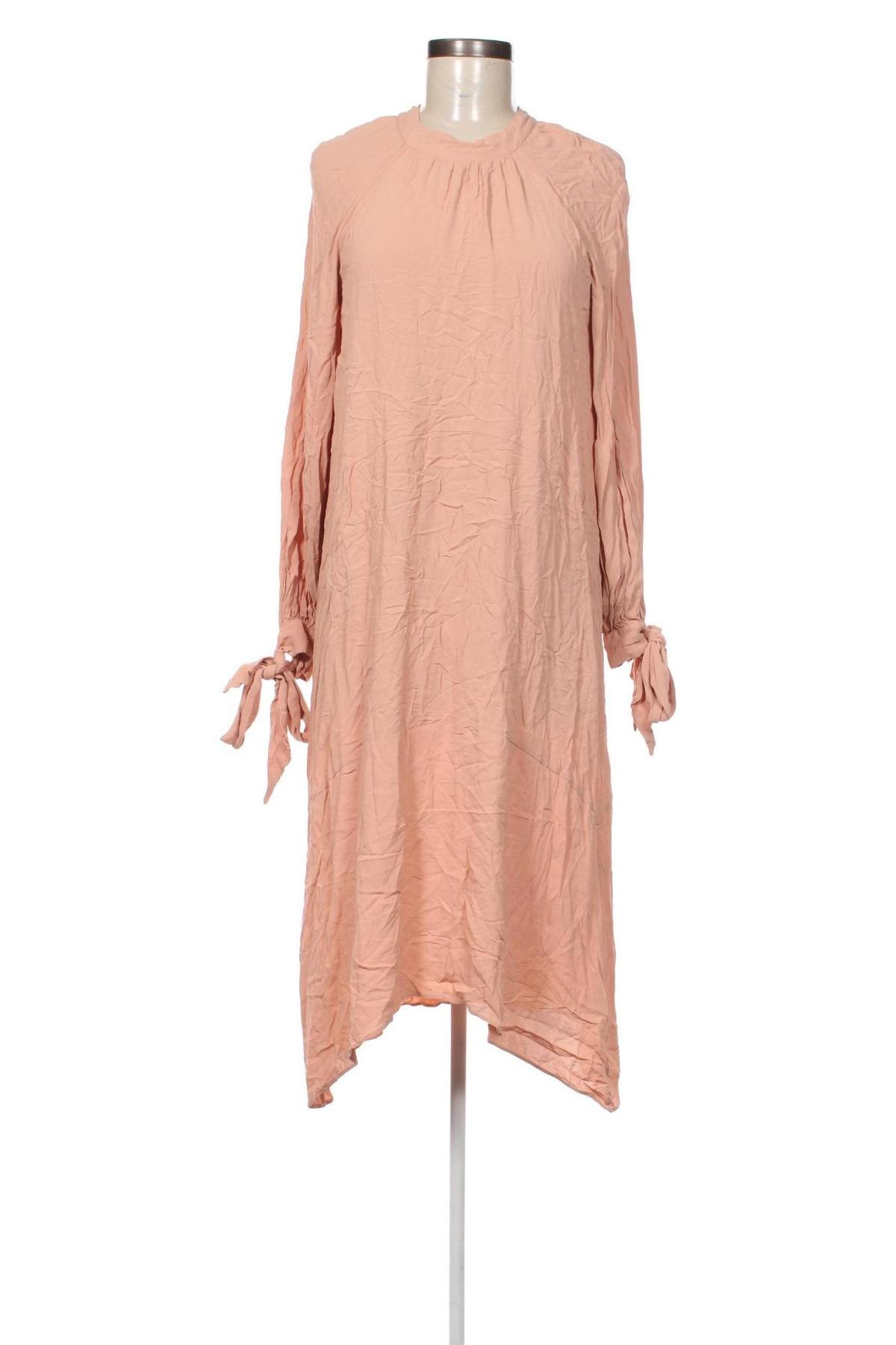 Kleid Zara Trafaluc, Größe M, Farbe Beige, Preis € 13,99