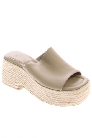Papuci H&M, Mărime 37, Culoare Bej, Preț 139,58 Lei
