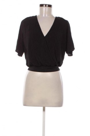 Damen Shirt Bershka, Größe L, Farbe Schwarz, Preis € 13,99