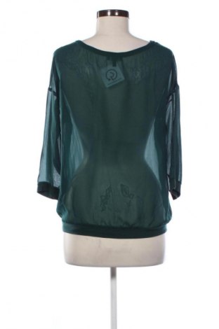 Bluză de femei Bershka, Mărime S, Culoare Verde, Preț 36,99 Lei