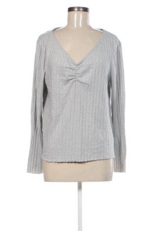 Дамска блуза Ever.me by Takko Fashion, Размер XL, Цвят Сив, Цена 13,99 лв.