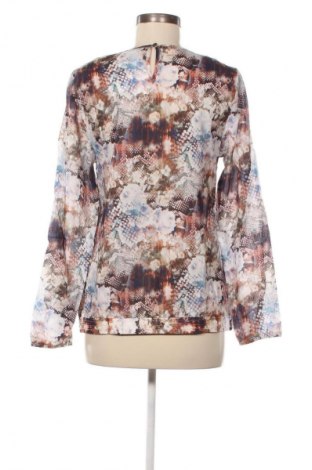 Damen Shirt Gina Laura, Größe M, Farbe Mehrfarbig, Preis 39,39 €