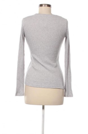 Damen Shirt Guess, Größe M, Farbe Grau, Preis € 33,99