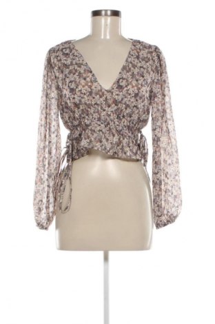 Dámská halenka Pull&Bear, Velikost S, Barva Vícebarevné, Cena  309,00 Kč