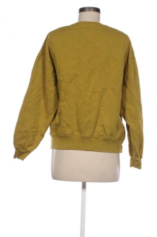 Дамска блуза Pull&Bear, Размер S, Цвят Зелен, Цена 39,00 лв.