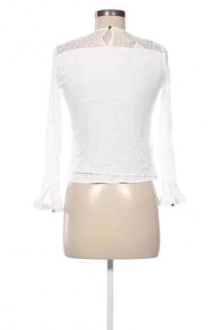 Damen Shirt Reserved, Größe S, Farbe Weiß, Preis 13,99 €