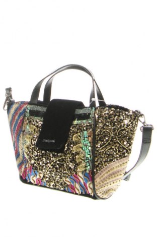 Dámska kabelka  Desigual, Farba Viacfarebná, Cena  27,95 €