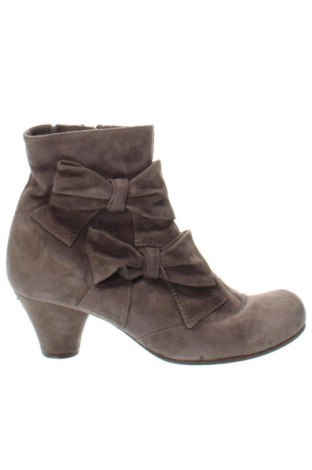 Damen Stiefeletten Chie Mihara, Größe 37, Farbe Braun, Preis 87,47 €