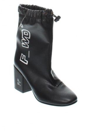Damen Stiefeletten F_WD, Größe 36, Farbe Schwarz, Preis 311,64 €
