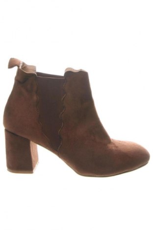 Damen Stiefeletten Oxxo, Größe 37, Farbe Braun, Preis 16,99 €