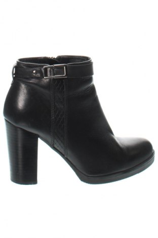 Damen Stiefeletten QUAZI, Größe 35, Farbe Schwarz, Preis 24,99 €