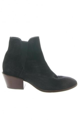 Damen Stiefeletten Tod's, Größe 36, Farbe Schwarz, Preis 120,60 €