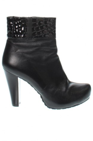 Botine de damă Unbranded, Mărime 39, Culoare Negru, Preț 182,53 Lei
