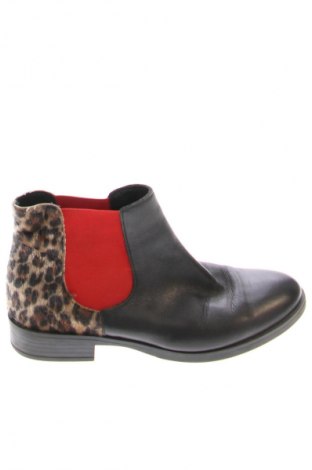 Botine de damă Unbranded, Mărime 37, Culoare Multicolor, Preț 158,03 Lei