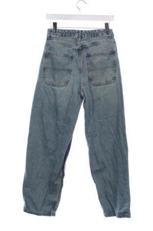 Damskie jeansy Bershka, Rozmiar XS, Kolor Niebieski, Cena 66,67 zł