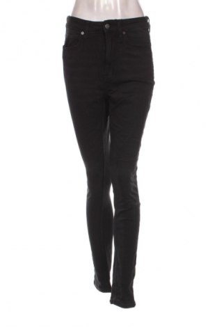 Damskie jeansy Calvin Klein Jeans, Rozmiar M, Kolor Czarny, Cena 514,99 zł