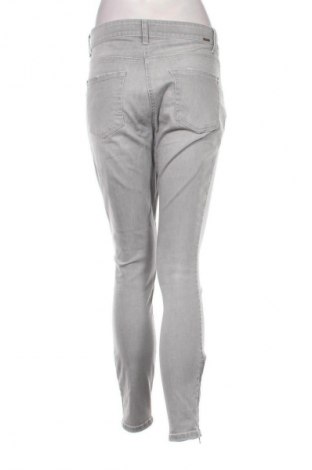 Dámske džínsy  Cambio, Veľkosť L, Farba Sivá, Cena  25,95 €