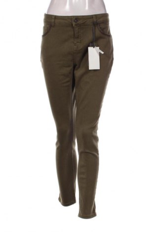 Damen Jeans Cartoon, Größe L, Farbe Grün, Preis € 32,99