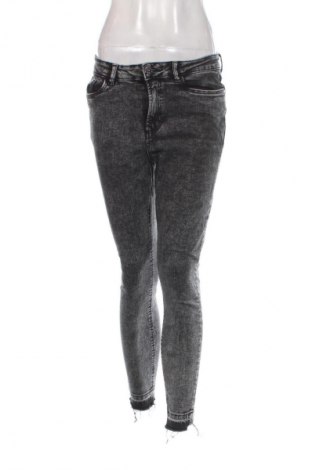 Γυναικείο Τζίν Denim 1982, Μέγεθος M, Χρώμα Γκρί, Τιμή 18,99 €