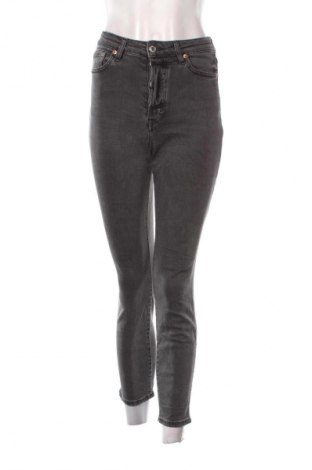 Dámske džínsy  H&M, Veľkosť XS, Farba Sivá, Cena  16,95 €