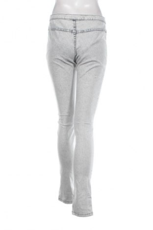 Damen Jeans ONLY, Größe M, Farbe Grau, Preis 23,99 €