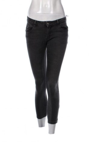Blugi de femei ONLY, Mărime M, Culoare Negru, Preț 58,99 Lei
