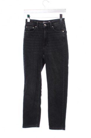 Dámské džíny  Pull&Bear, Velikost S, Barva Šedá, Cena  369,00 Kč