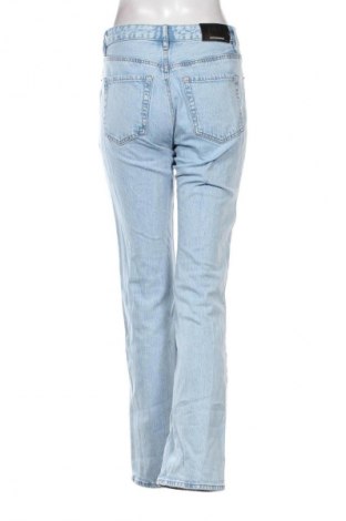 Dámske džínsy  Stradivarius, Veľkosť M, Farba Modrá, Cena  16,95 €