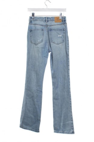 Dámske džínsy  Stradivarius, Veľkosť S, Farba Modrá, Cena  14,83 €