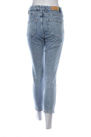 Damskie jeansy Stradivarius, Rozmiar S, Kolor Niebieski, Cena 67,41 zł