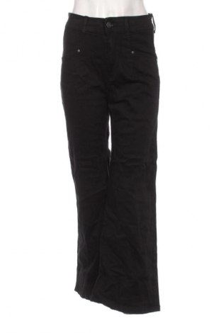 Dámske džínsy  Wakee, Veľkosť XS, Farba Čierna, Cena  16,95 €
