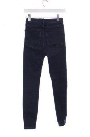 Damskie jeansy Zara, Rozmiar S, Kolor Niebieski, Cena 30,99 zł