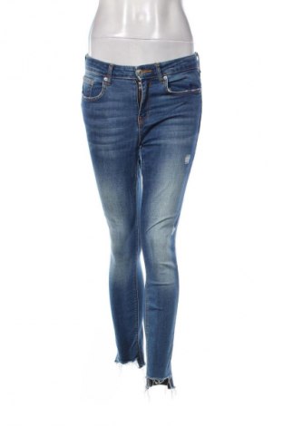 Blugi de femei Zara, Mărime M, Culoare Albastru, Preț 71,00 Lei
