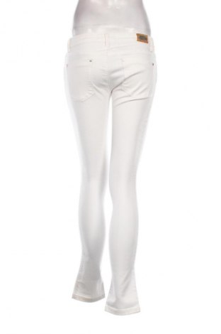 Damen Jeans Zara, Größe S, Farbe Weiß, Preis € 7,99