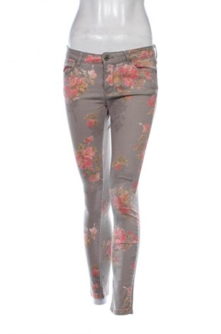 Дамски дънки Zara, Размер M, Цвят Многоцветен, Цена 26,98 лв.
