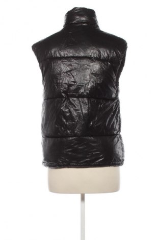 Dámska vesta  Bershka, Veľkosť XS, Farba Čierna, Cena  27,95 €