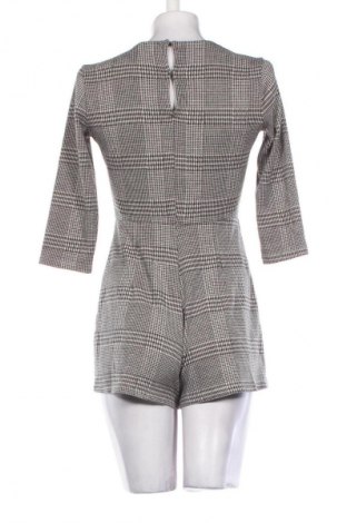 Női rövid overál Bershka, Méret M, Szín Sokszínű, Ár 6 639 Ft