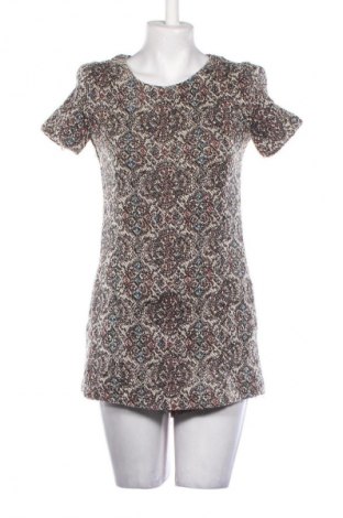 Női rövid overál Pull&Bear, Méret M, Szín Sokszínű, Ár 12 388 Ft