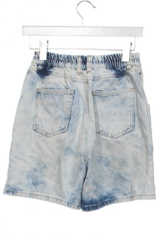 Damen Shorts Collusion, Größe XS, Farbe Mehrfarbig, Preis 15,99 €
