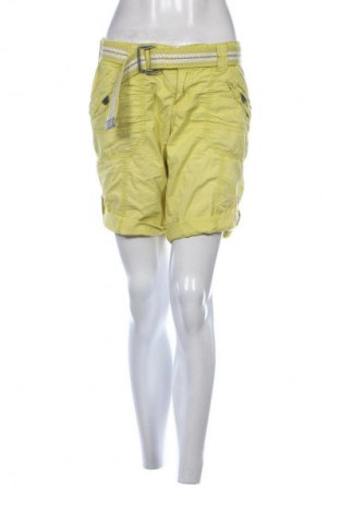 Pantaloni scurți de femei Edc By Esprit, Mărime L, Culoare Galben, Preț 18,99 Lei