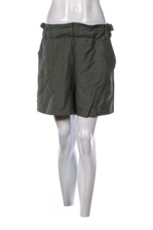 Damen Shorts Flare, Größe M, Farbe Grün, Preis € 10,00