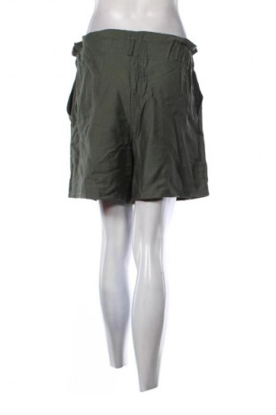 Damen Shorts Flare, Größe M, Farbe Grün, Preis € 10,00