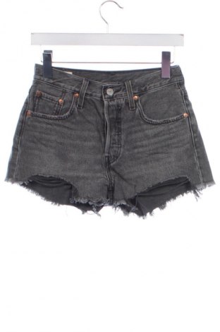 Дамски къс панталон Levi's, Размер XS, Цвят Сив, Цена 47,88 лв.